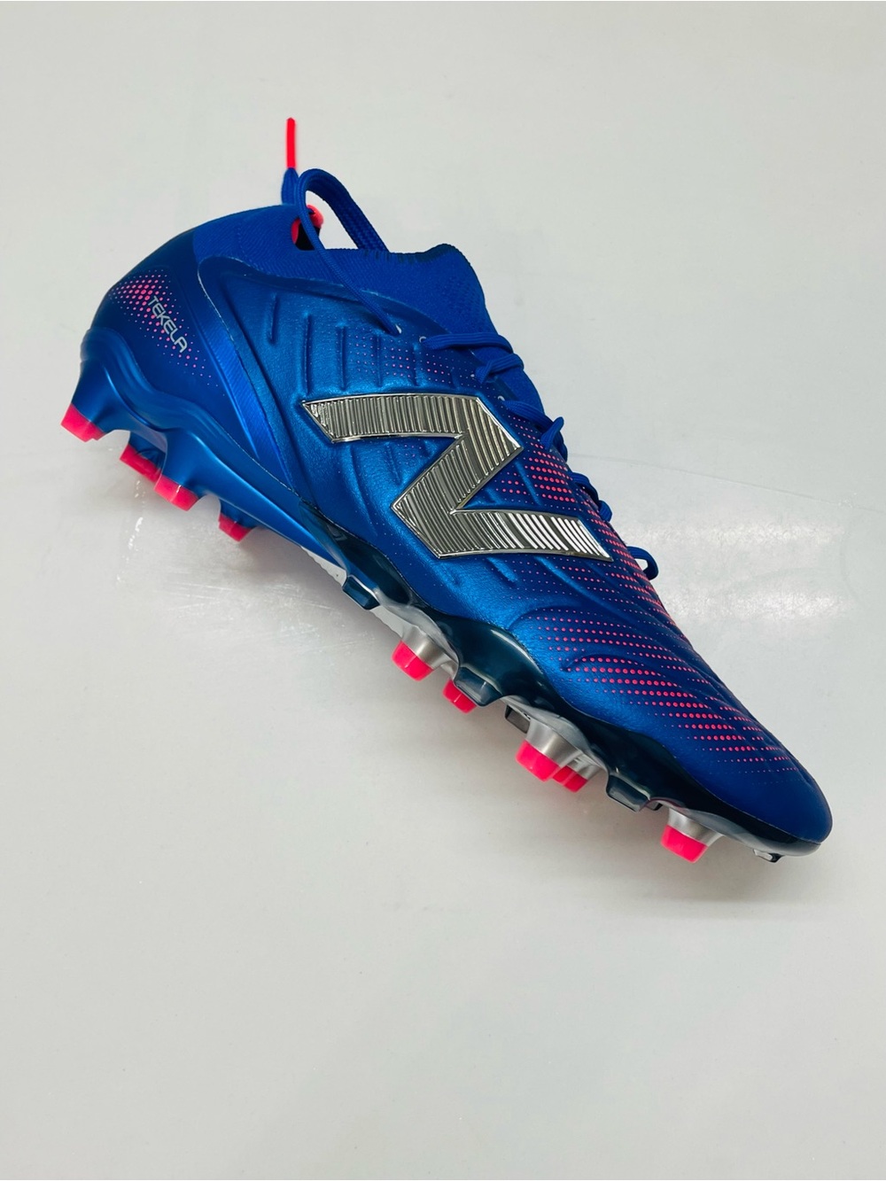 New Balance Tekela Elite V5 Low FG Soccer Cleats Men Size 9  Blue
